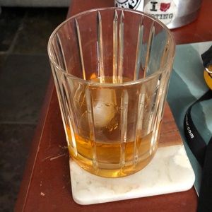 Meet your Posher, Larry